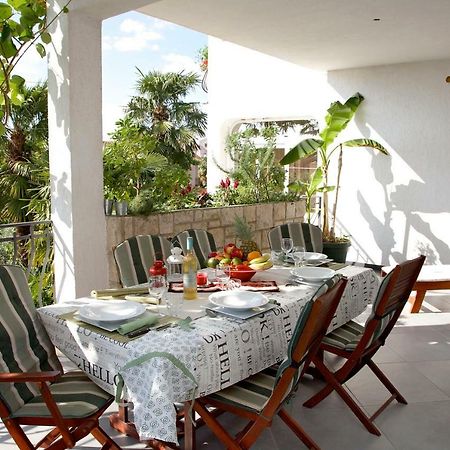 Melanija 1 Apartment โรวีน ภายนอก รูปภาพ